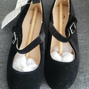 Gap Black Mary Janes